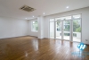Garden house with 5 bedrooms overlooking the lake and park with a large living room in block T